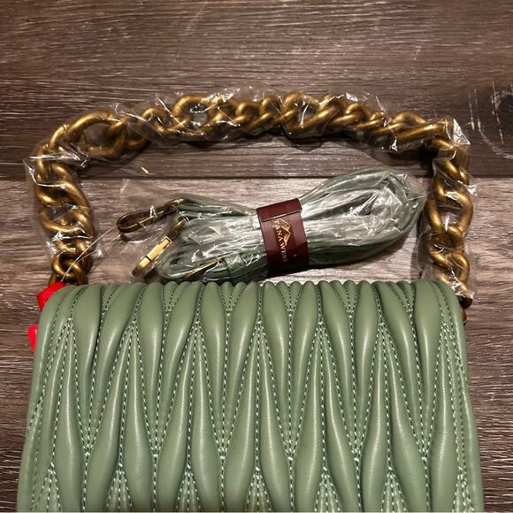 Montana West Quilted Handbag for Women Crossbody with Gold Chain - Picture 2 of 9